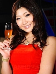 Sexy Karin Kusunoki poses on couch